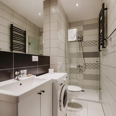 Apartamento Jezyce Comfort By Bookinghost *