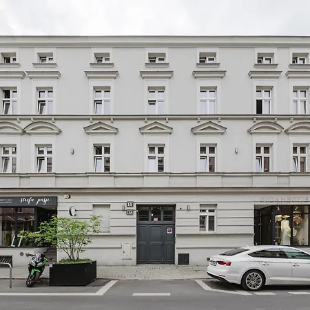 Jezyce Comfort By Bookinghost Apartamento Poznan