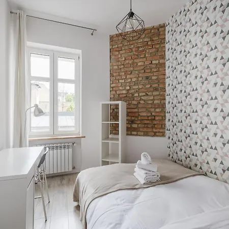 Jezyce Comfort By Bookinghost Apartamento *